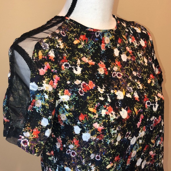 Zara Top - Picture 2 of 7